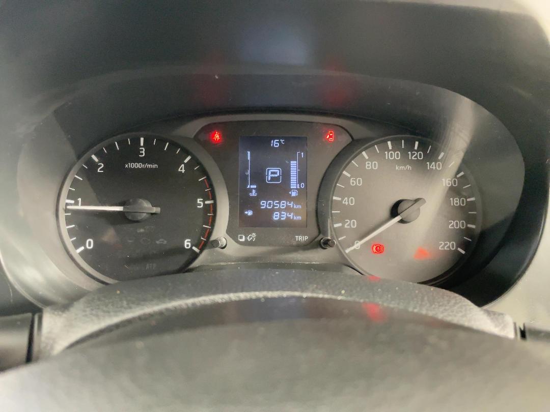 Photo '21' of Nissan Navara