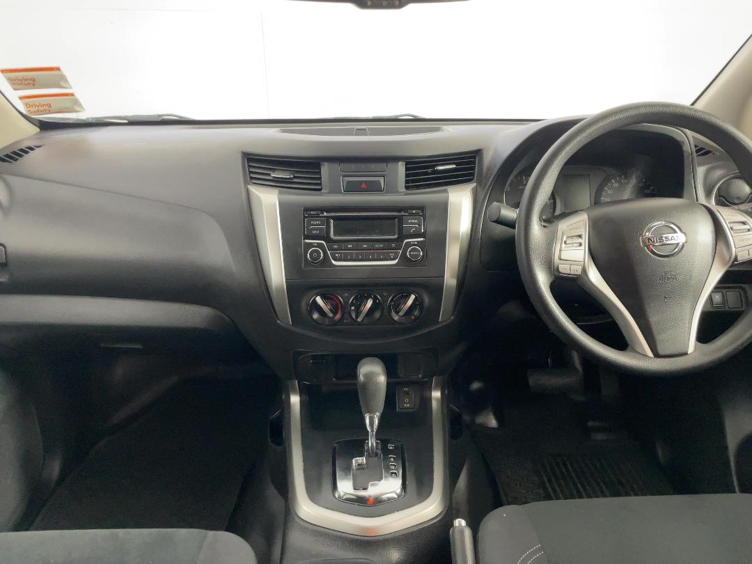 Photo '17' of Nissan Navara