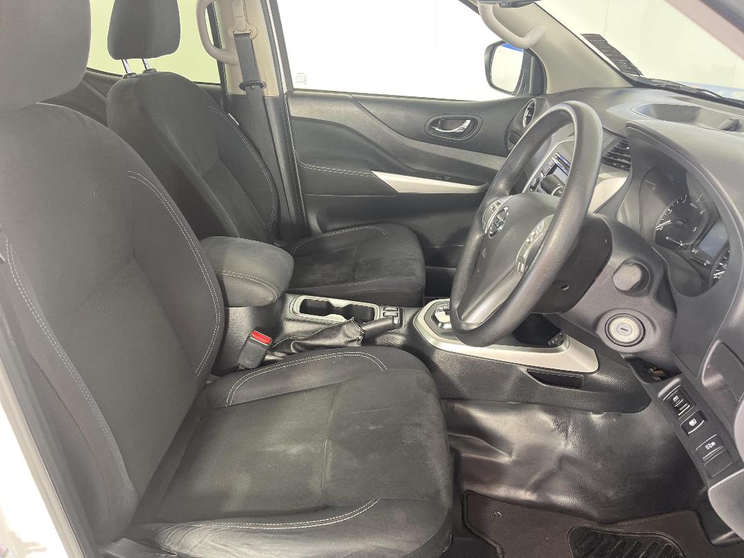 Photo '16' of Nissan Navara Photo '16' of Nissan Navara