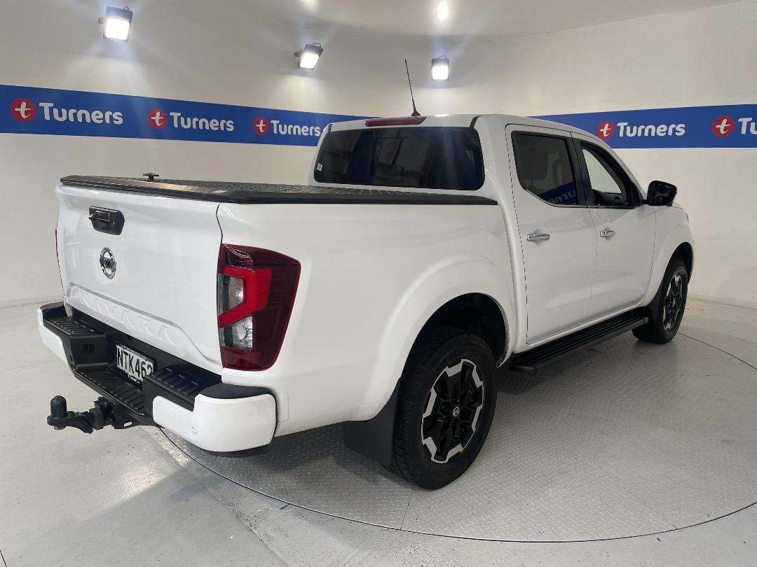 Photo '7' of Nissan Navara