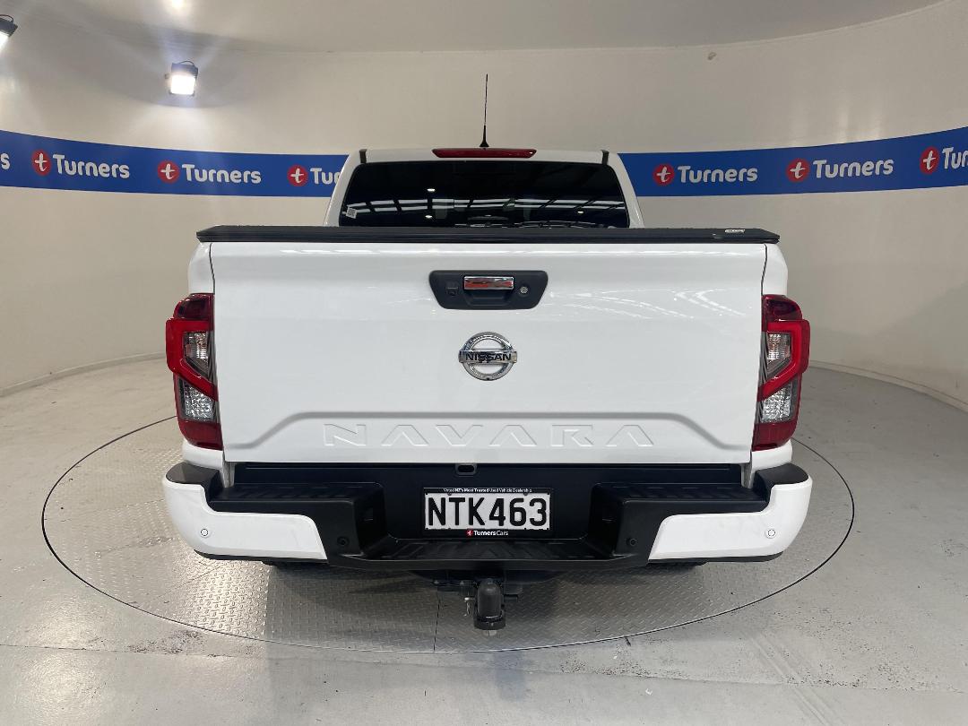 Photo '6' of Nissan Navara