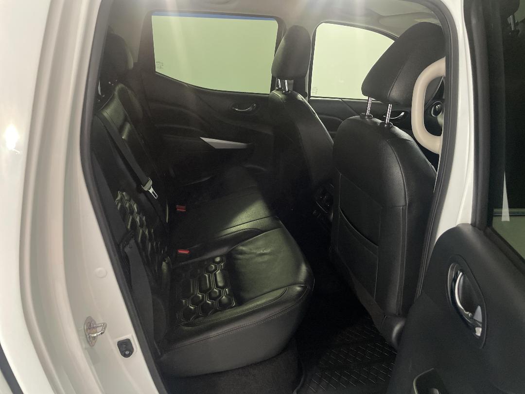 Photo '20' of Nissan Navara