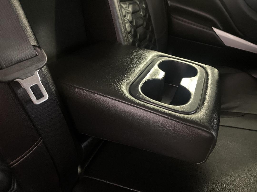 Photo '23' of Nissan Navara