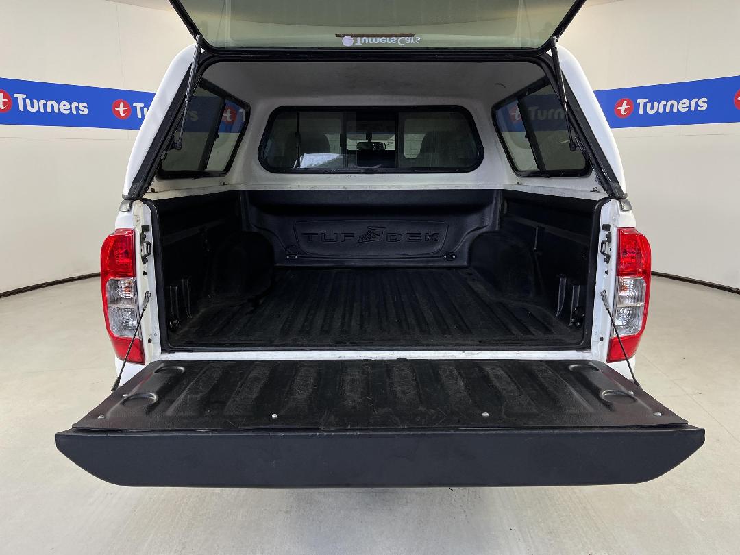 Photo '14' of Nissan Navara Photo '14' of Nissan Navara