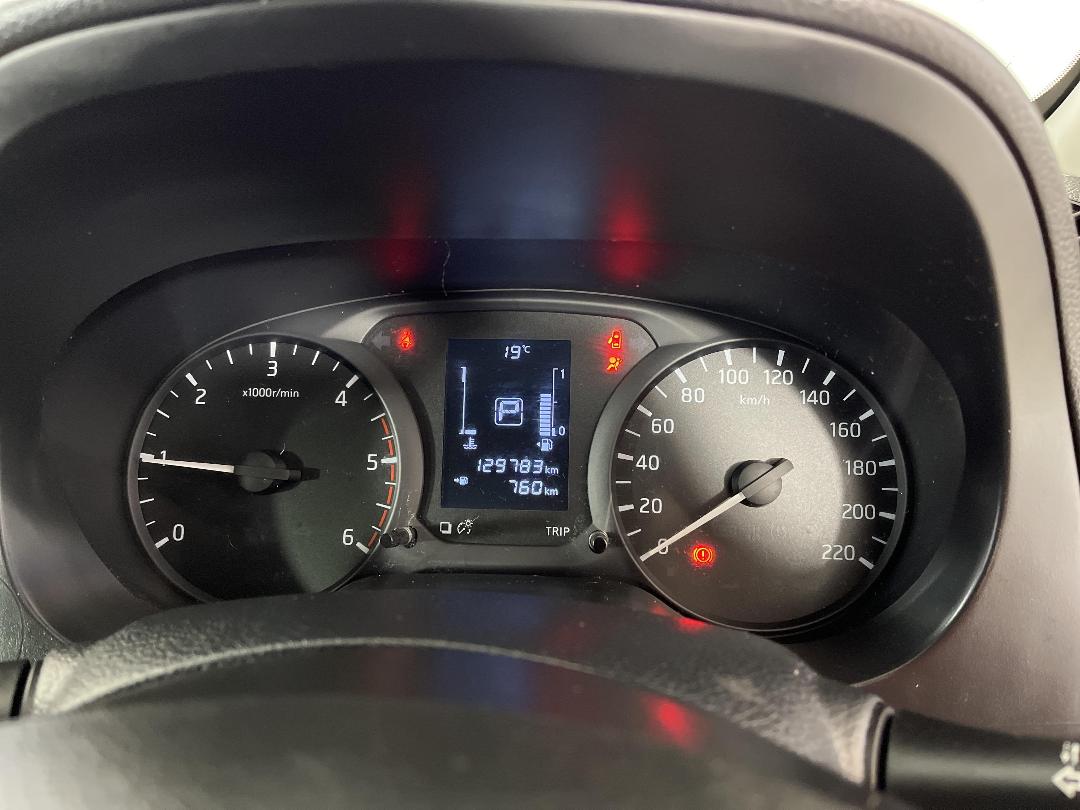 Photo '21' of Nissan Navara Photo '21' of Nissan Navara