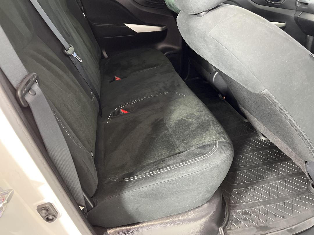 Photo '20' of Nissan Navara Photo '20' of Nissan Navara