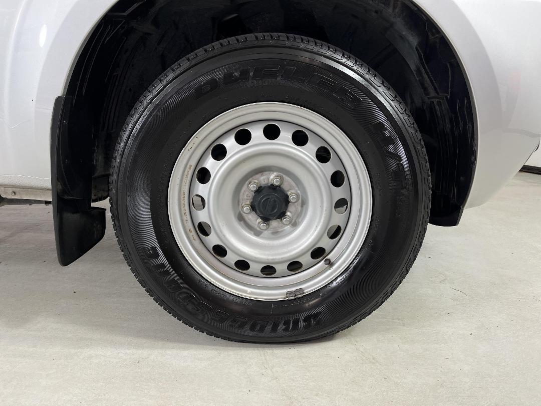 Photo '9' of Nissan Navara