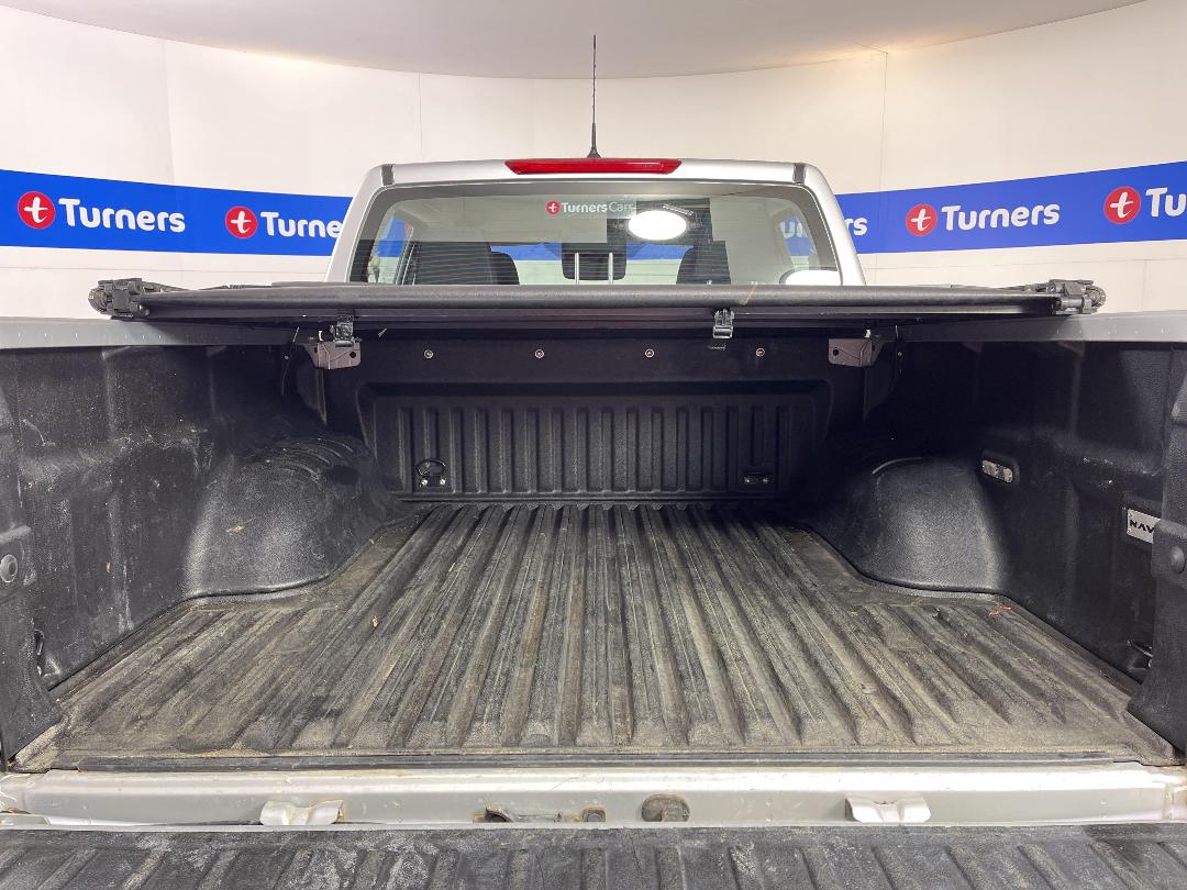 Photo '14' of Nissan Navara