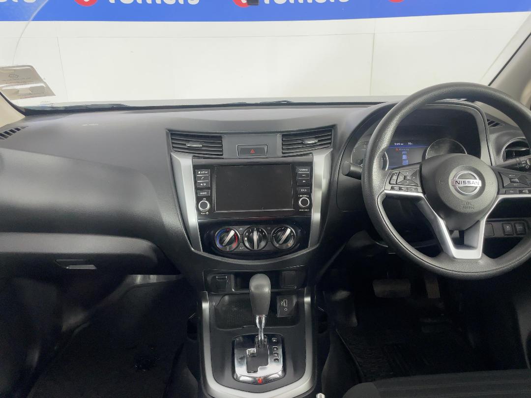 Photo '17' of Nissan Navara