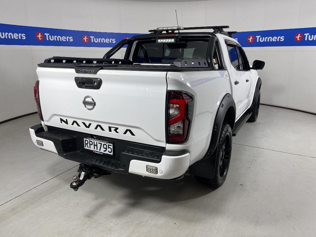 Photo '7' of Nissan Navara