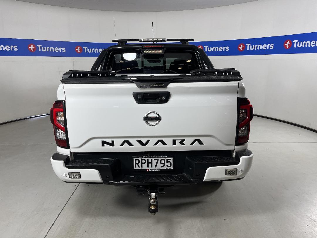 Photo '6' of Nissan Navara