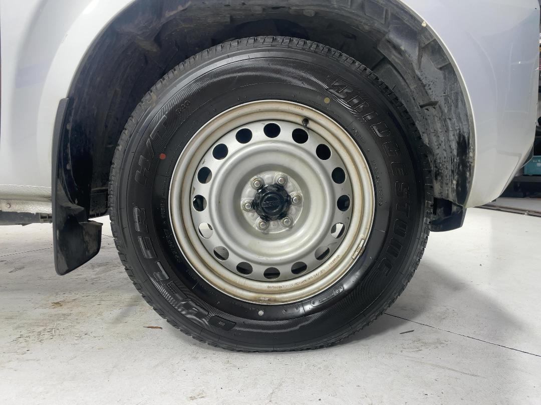 Photo '9' of Nissan Navara