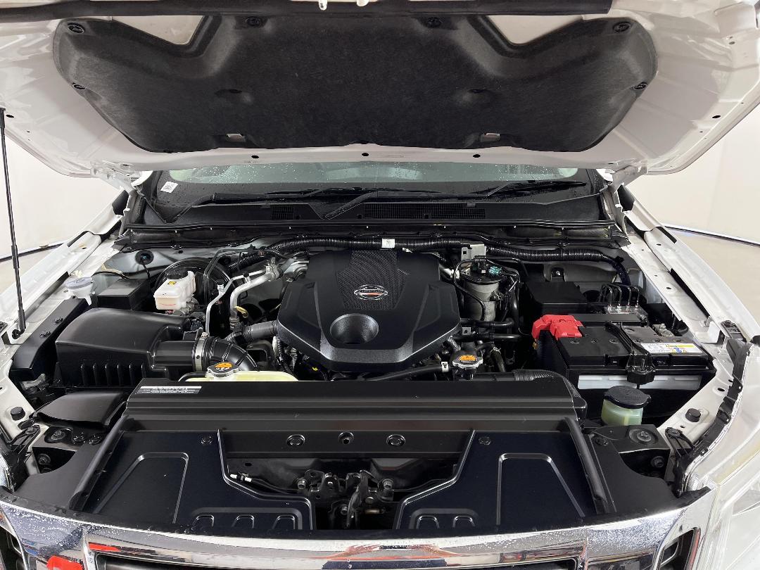 Photo '13' of Nissan Navara