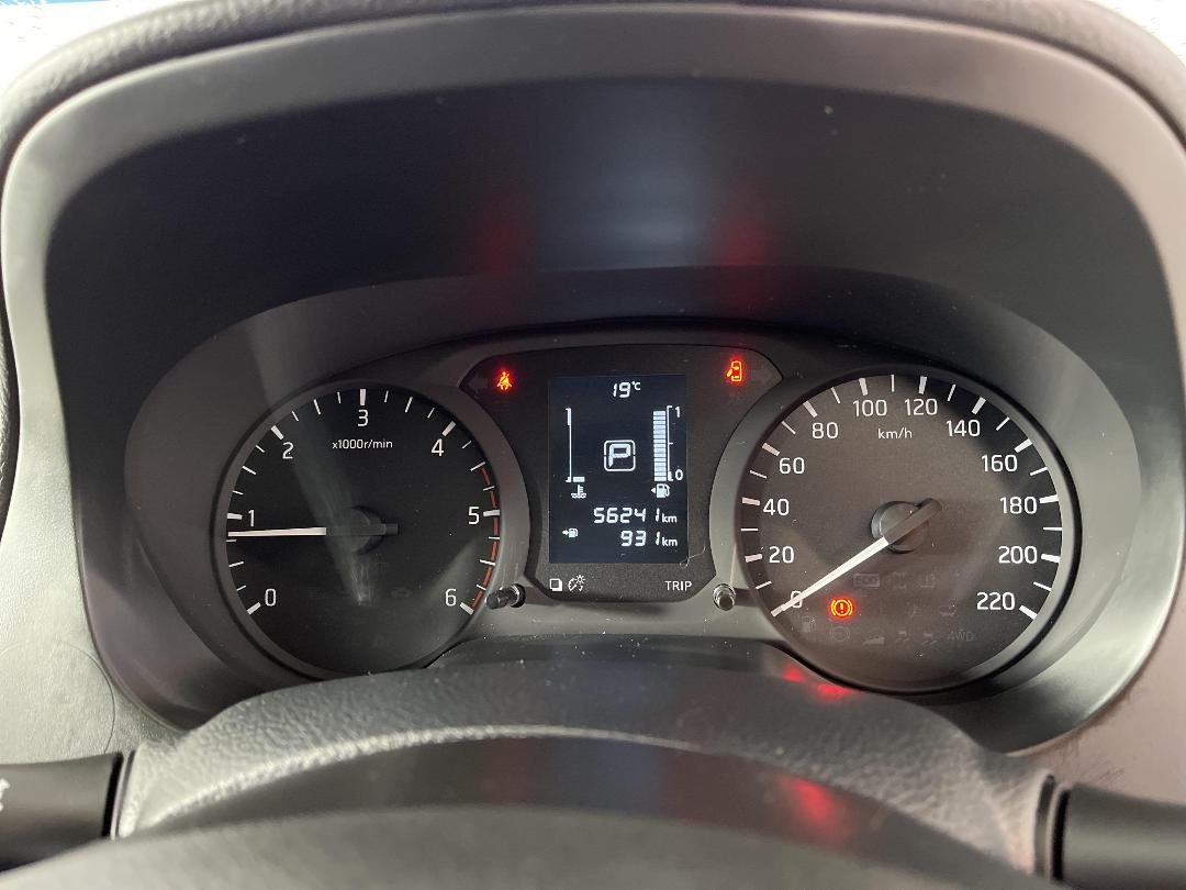 Photo '21' of Nissan Navara