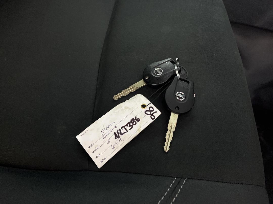 Photo '22' of Nissan Navara