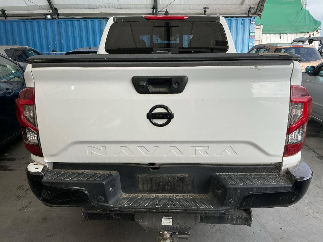 Photo '5' of Nissan Navara ST-X