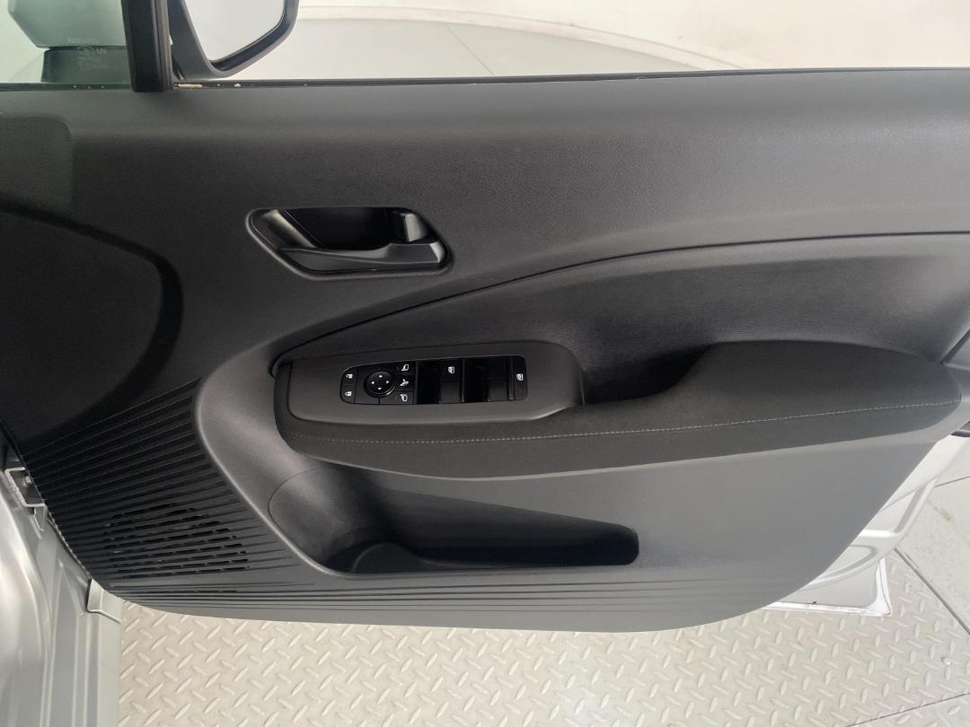 Photo '15' of Nissan Note Photo '15' of Nissan Note