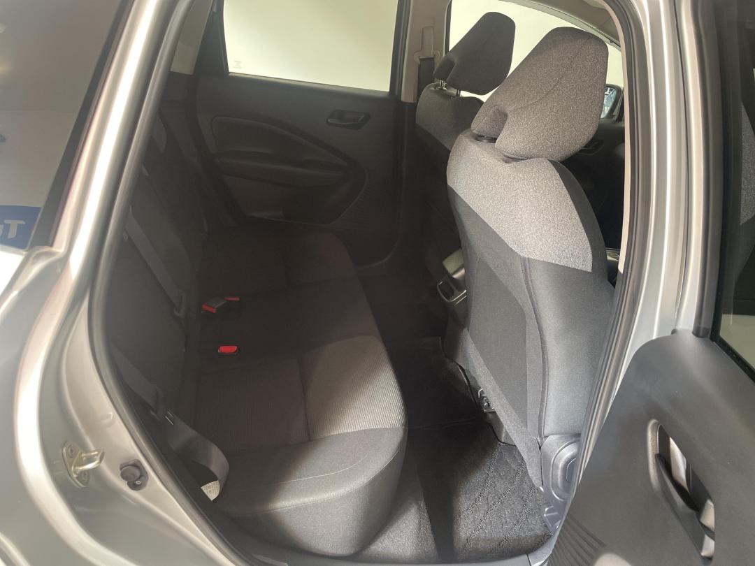 Photo '20' of Nissan Note Photo '20' of Nissan Note