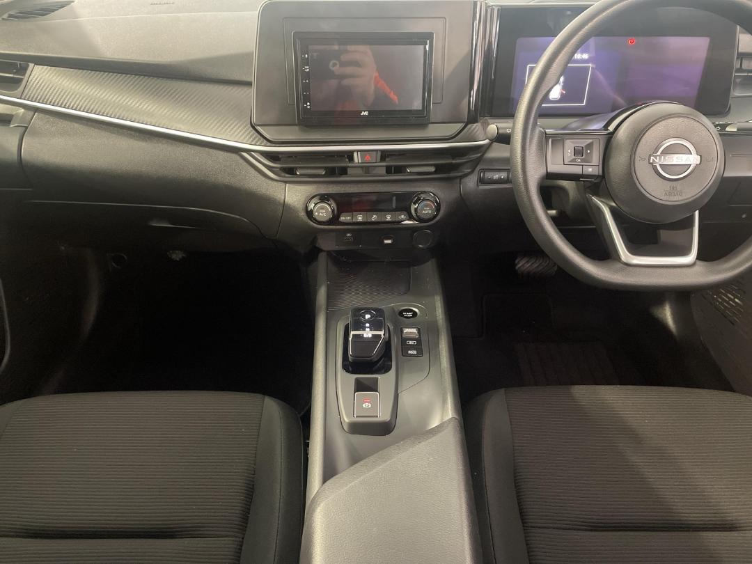 Photo '18' of Nissan Note Photo '18' of Nissan Note