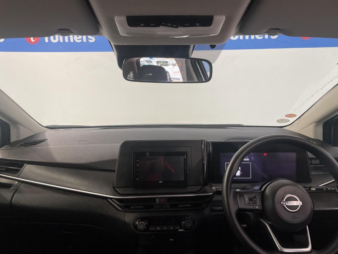 Photo '17' of Nissan Note Photo '17' of Nissan Note