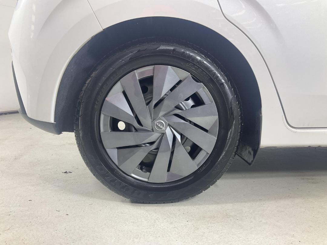 Photo '12' of Nissan Note Photo '12' of Nissan Note