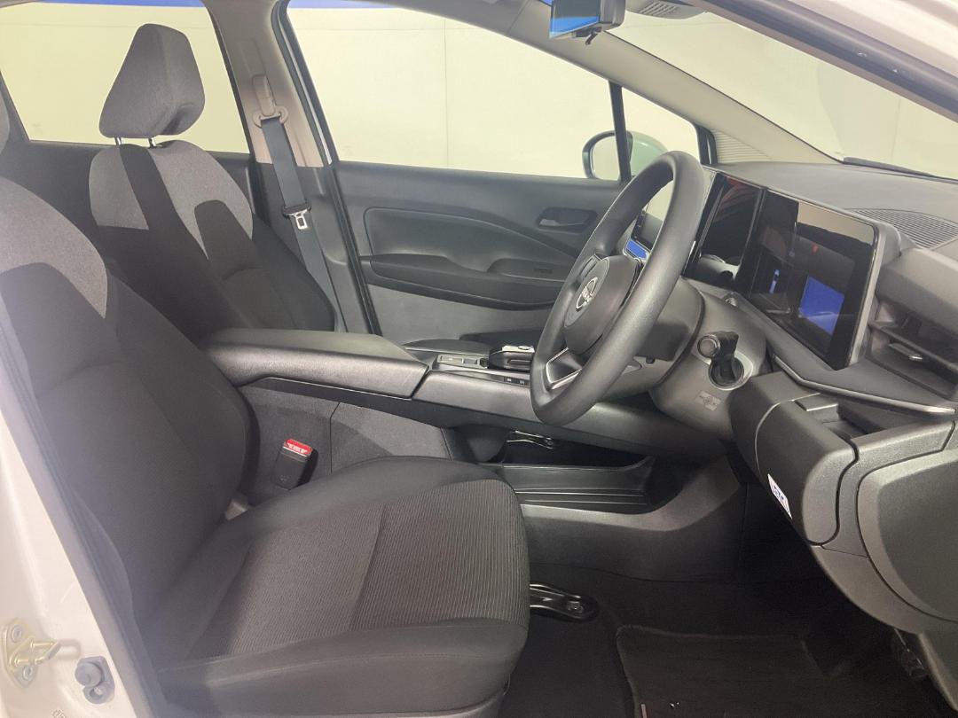 Photo '16' of Nissan Note Photo '16' of Nissan Note