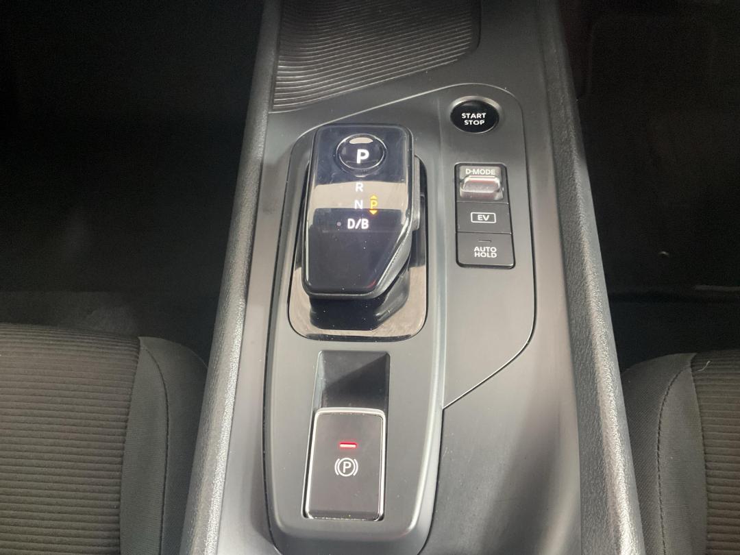 Photo '18' of Nissan Note Photo '18' of Nissan Note