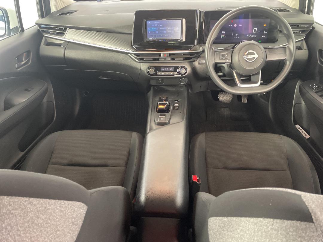 Photo '18' of Nissan Note