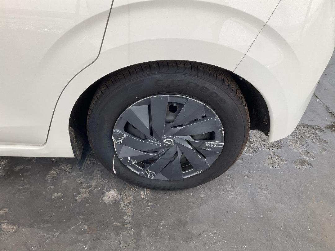 Photo '14' of Nissan Note