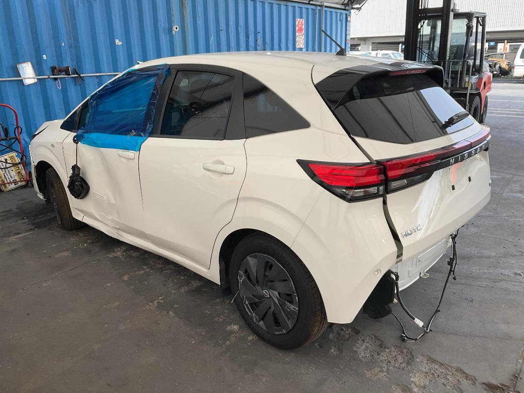 Photo '15' of Nissan Note