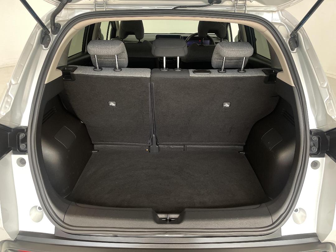 Photo '14' of Nissan Note