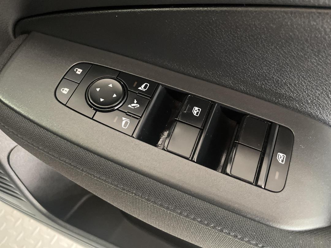 Photo '23' of Nissan Note