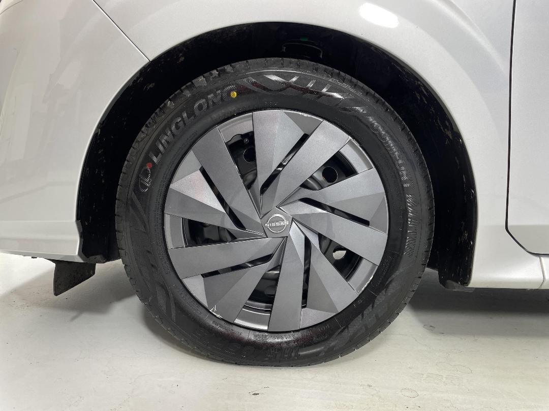 Photo '10' of Nissan Note Photo '10' of Nissan Note