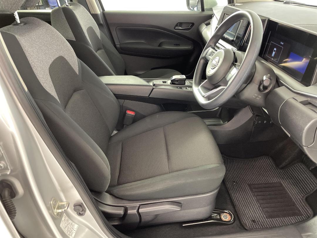 Photo '16' of Nissan Note Photo '16' of Nissan Note