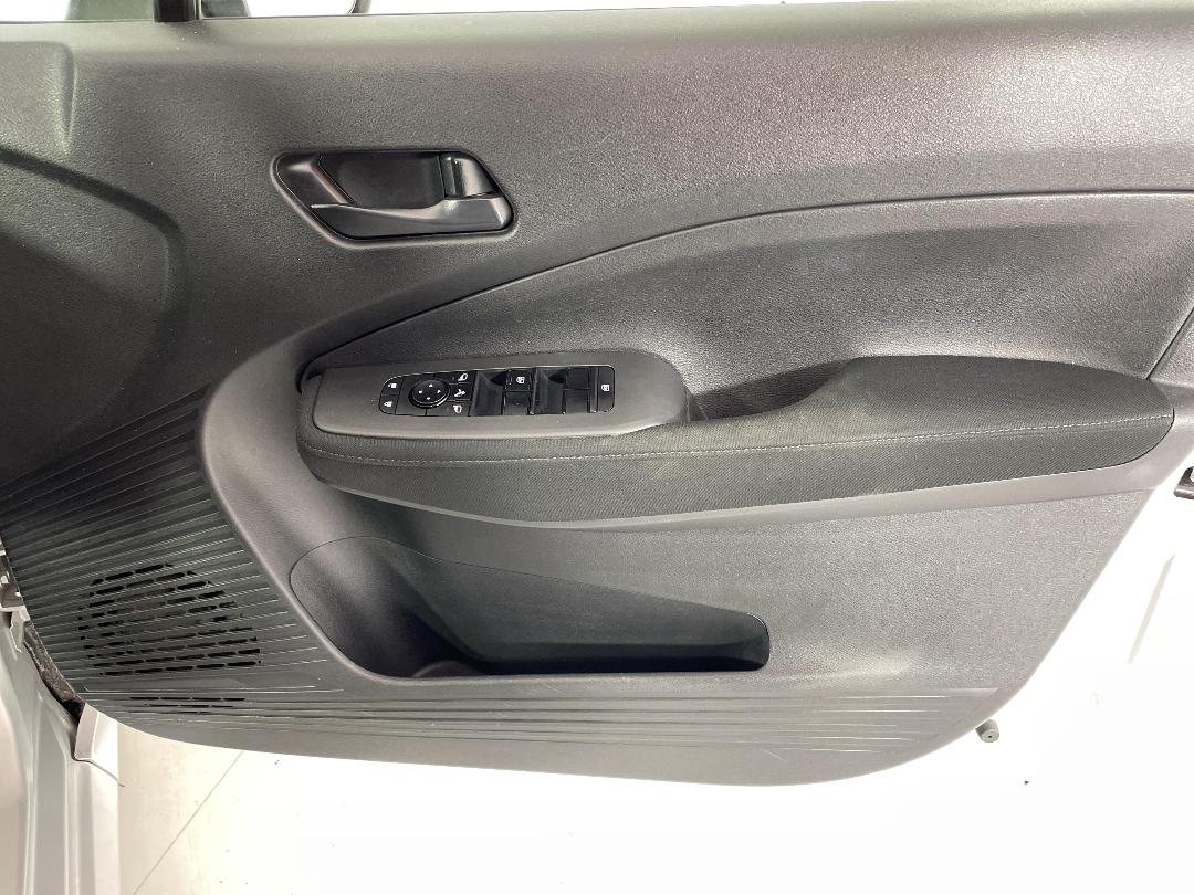 Photo '15' of Nissan Note Photo '15' of Nissan Note