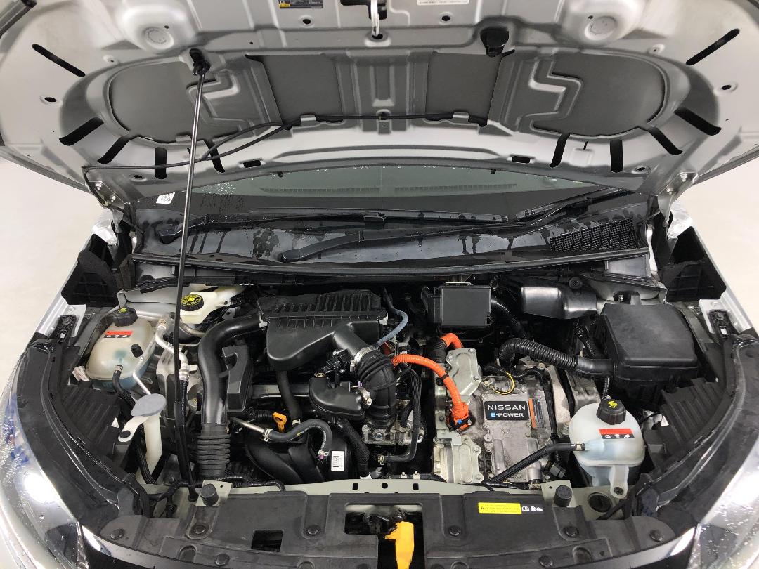 Photo '13' of Nissan Note