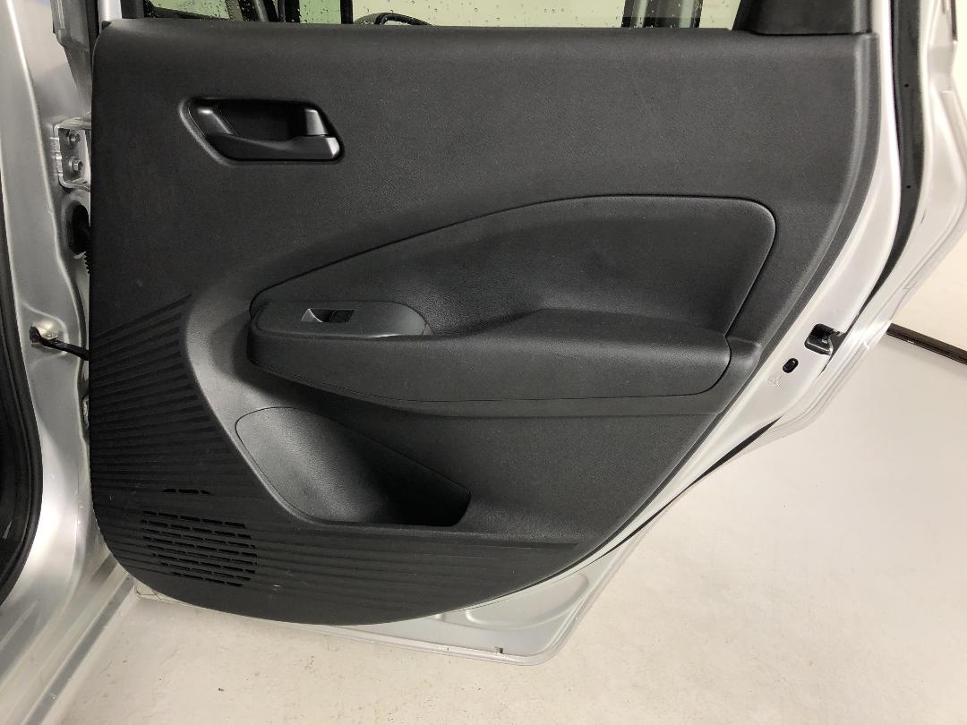 Photo '19' of Nissan Note