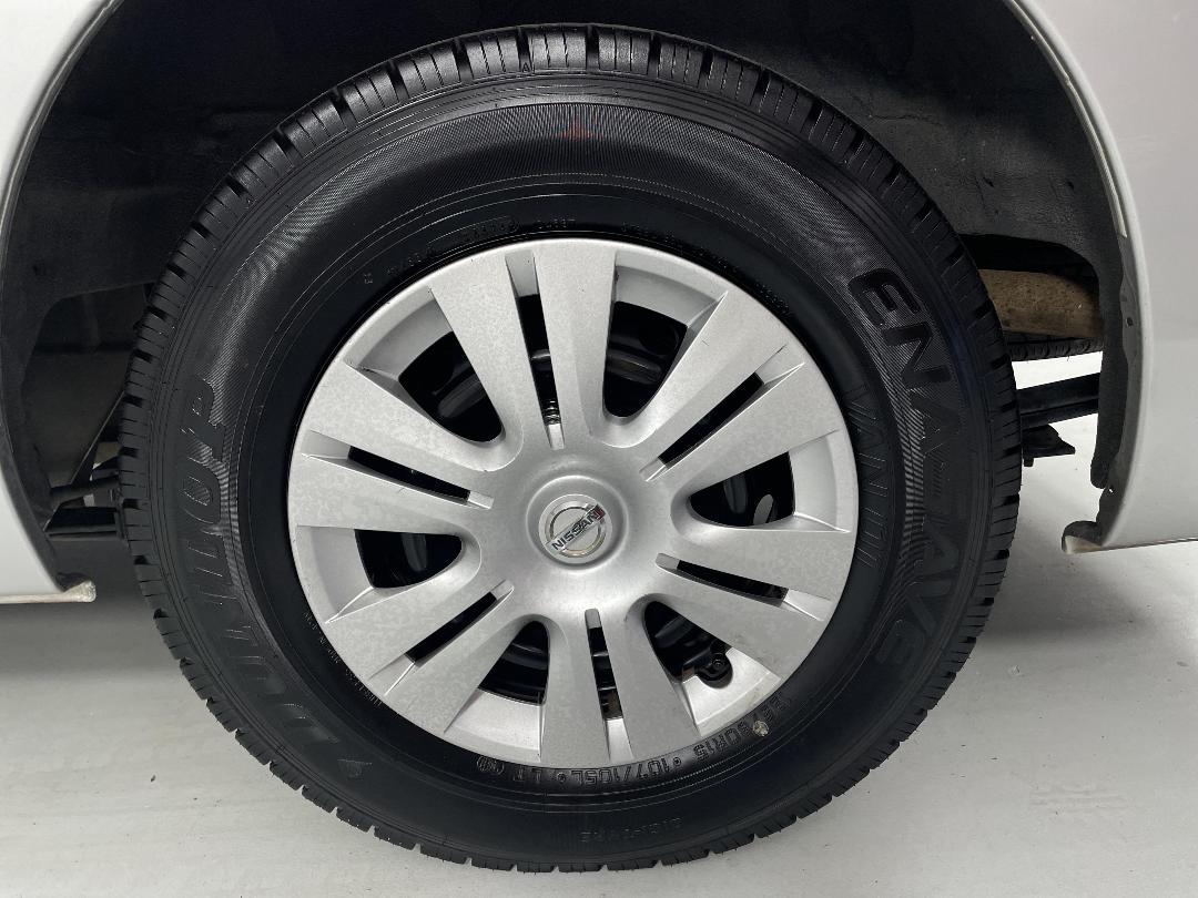 Photo '11' of Nissan NV350 Photo '11' of Nissan NV350