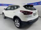 Thumbnail '4' of Nissan Qashqai Thumbnail '4' of Nissan Qashqai