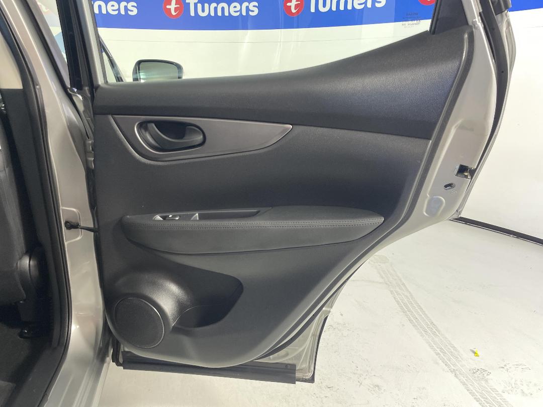 Photo '19' of Nissan Qashqai