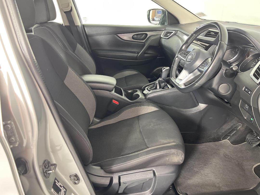 Photo '16' of Nissan Qashqai