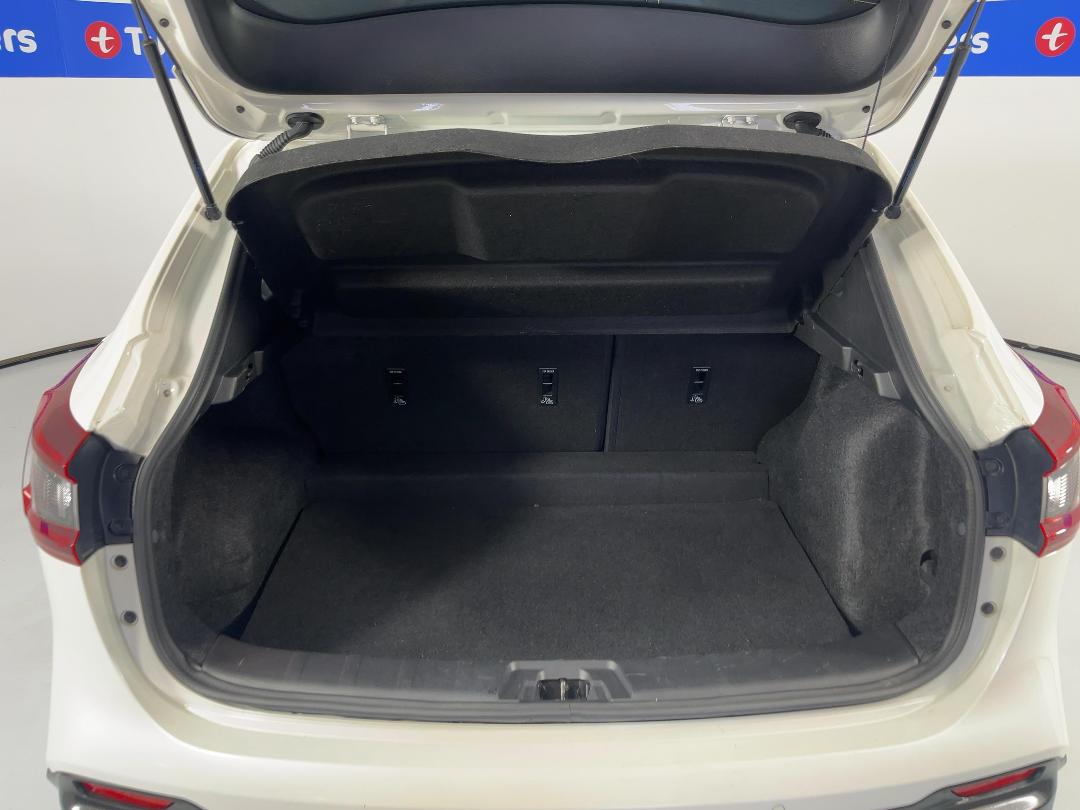 Photo '14' of Nissan Qashqai