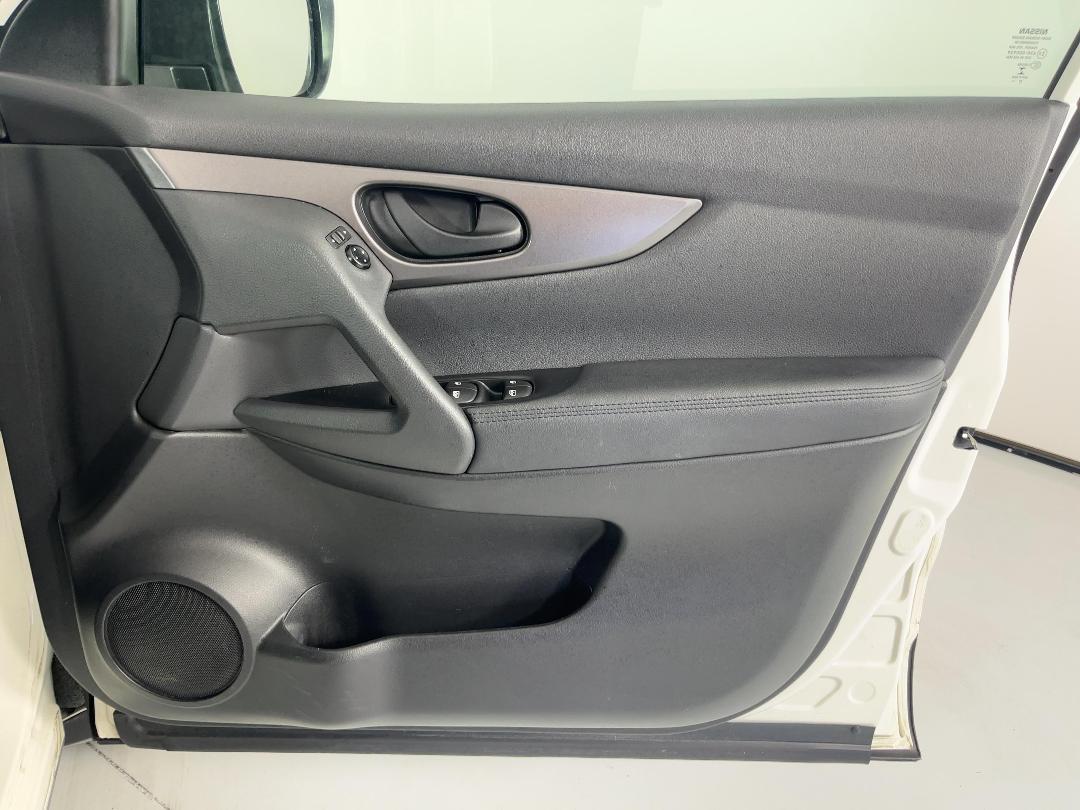 Photo '15' of Nissan Qashqai