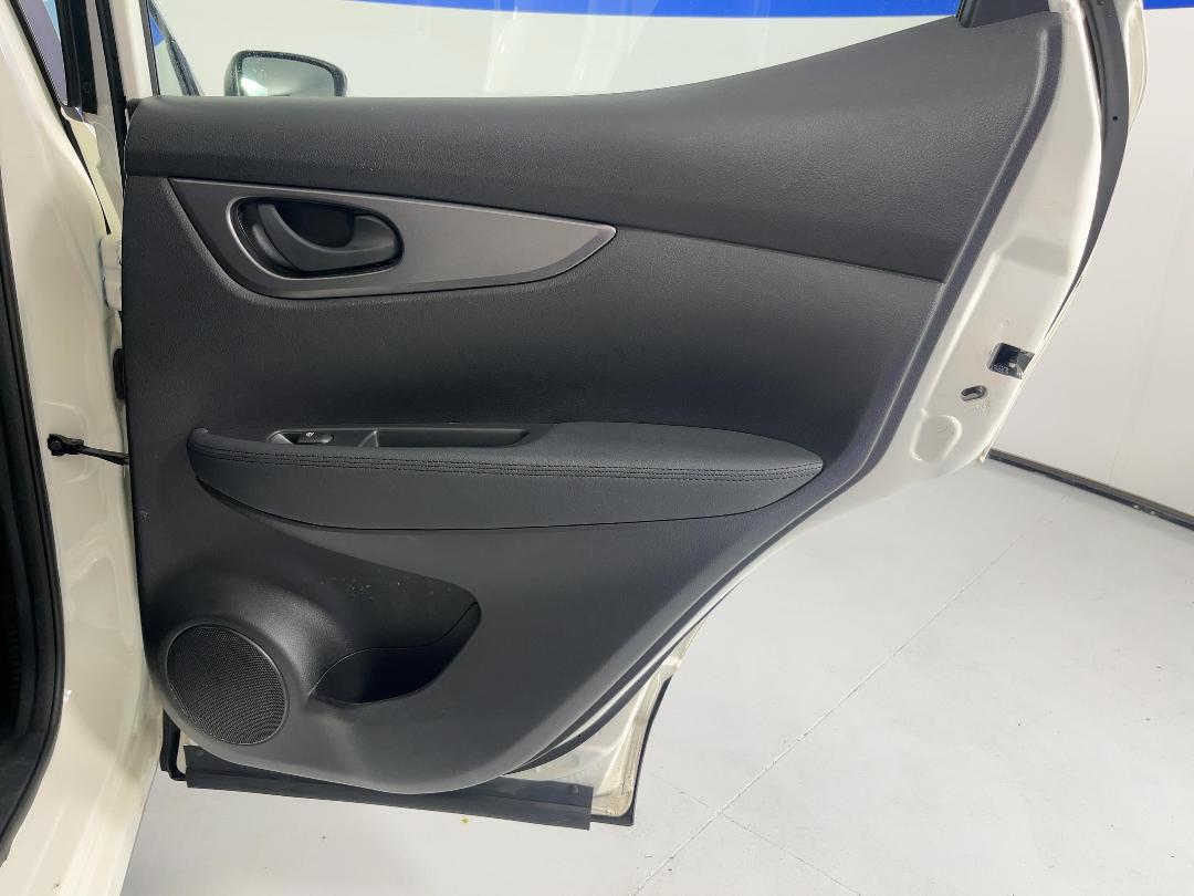 Photo '19' of Nissan Qashqai