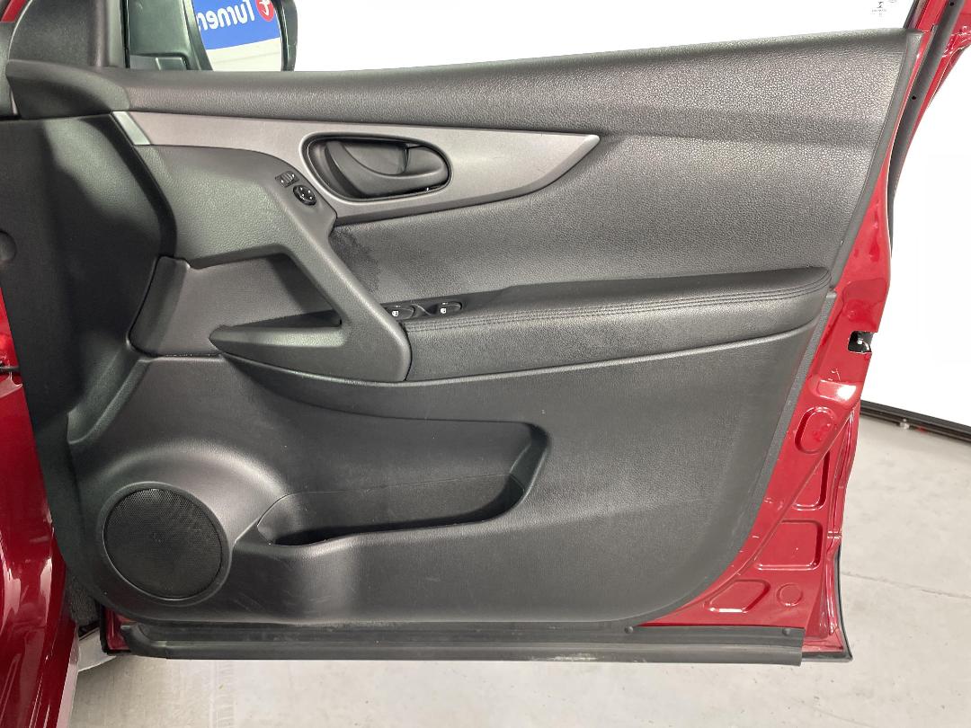 Photo '15' of Nissan Qashqai