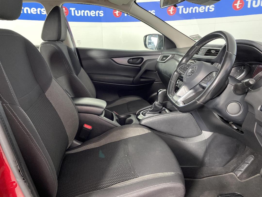 Photo '16' of Nissan Qashqai