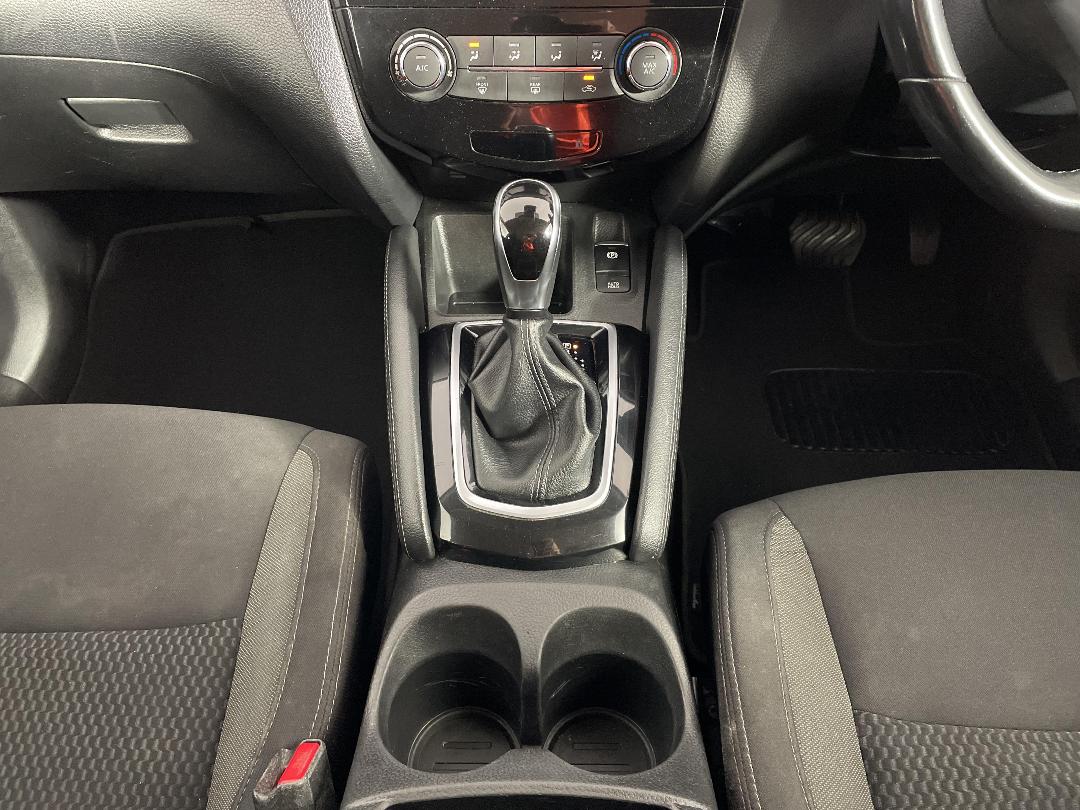 Photo '18' of Nissan Qashqai