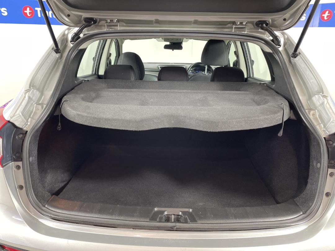 Photo '14' of Nissan Qashqai