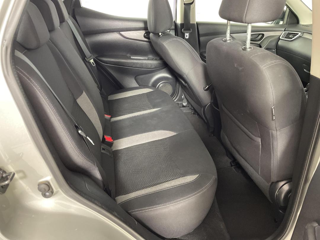 Photo '20' of Nissan Qashqai