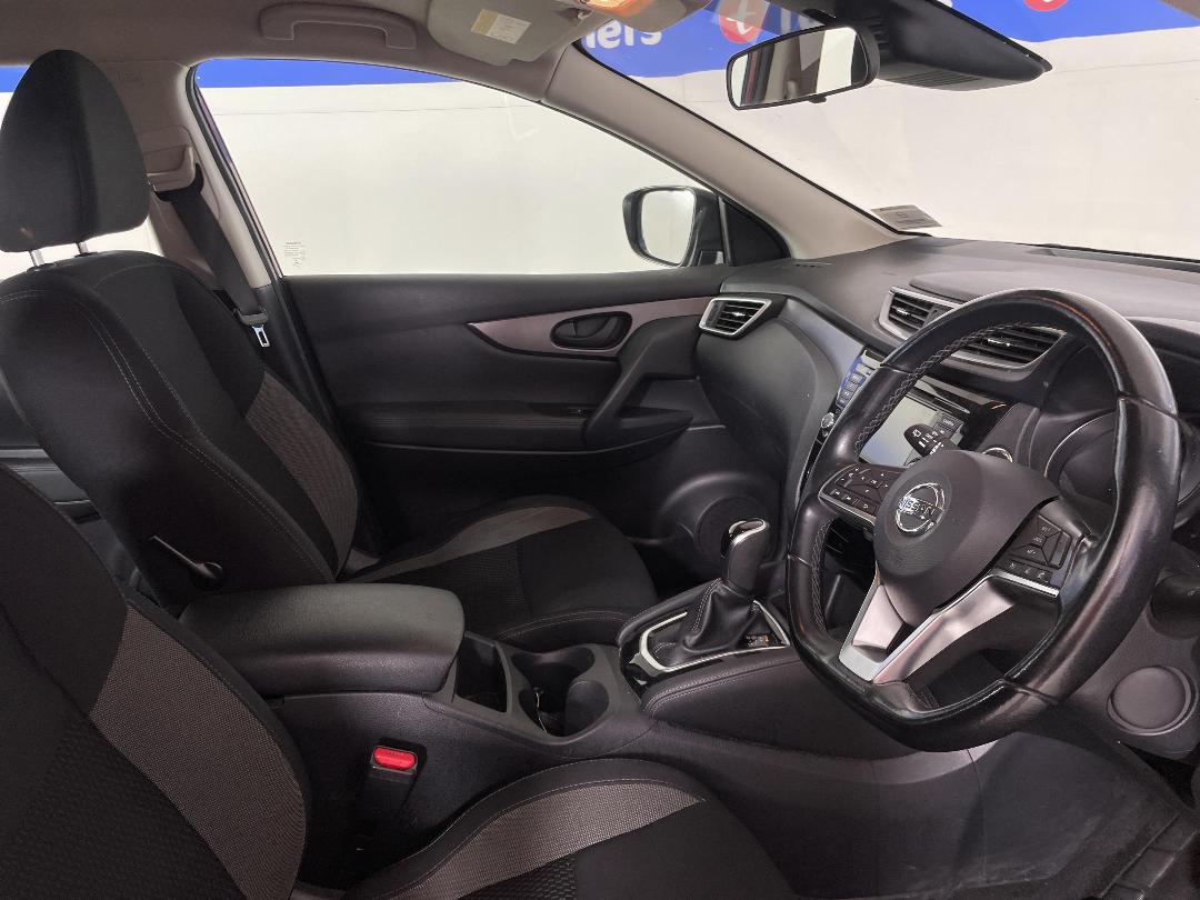 Photo '16' of Nissan Qashqai